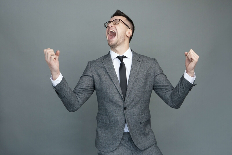 ガッツポーズ外人